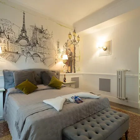 Capital Rooms-3